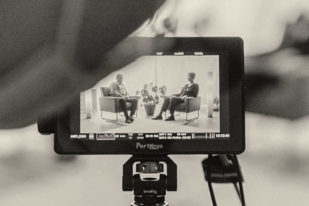 Camera monitor framing a two-person interview